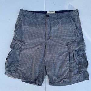 Transcript Nordstrom Men's Charcoal/Grey Cargo Shorts (Size 38) 100% Cotton